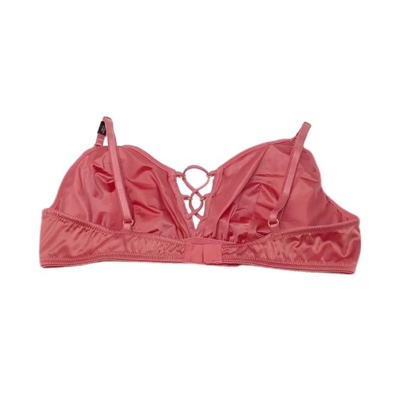 ⚡️NWT Victoria’s Secret Lace Up Strappy Satin Bralette - Picture 4 of 11